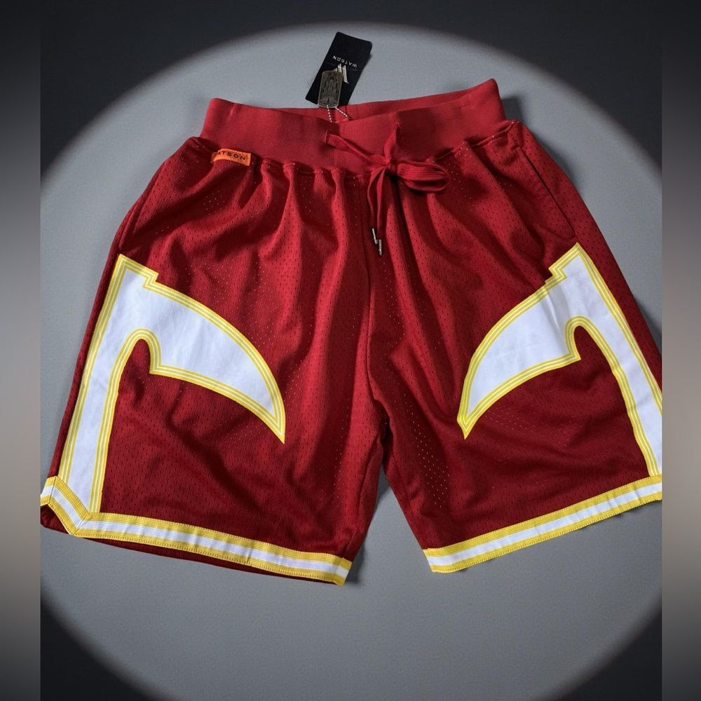 Watson Reaper Lined Athletic Shorts Men’s Large NWT Dog Tag Zip Pockets